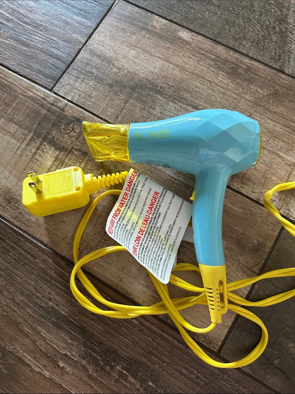 Kids Electric Hair Dryer in Blue & Yellow – Gentle Styling